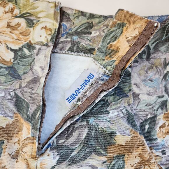 Mainframe Size 11 Multi-Colored Floral Denim Skirt - Picture 4 of 8